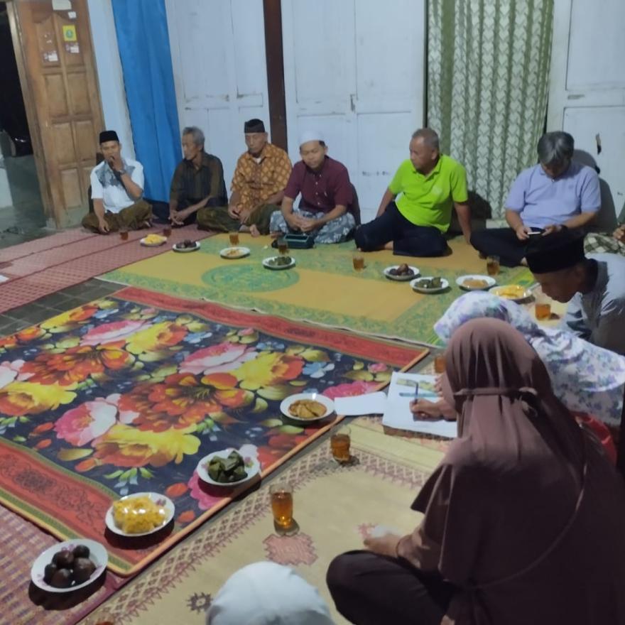 Arisan Rutin RT.120 RW.032 Ngulakan, Kenalkan Dukuh Baru pada Warga